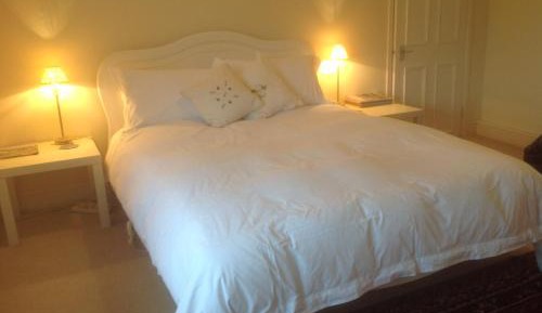 Double Room with En-Suite Bathroom