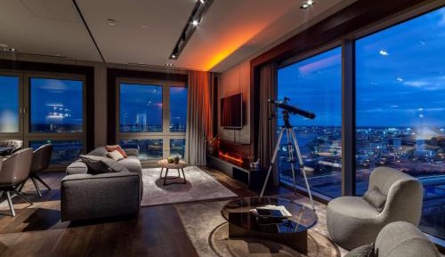 SkyLoft Suite
