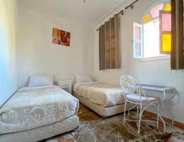 Twin Room with Shared Bathroom
