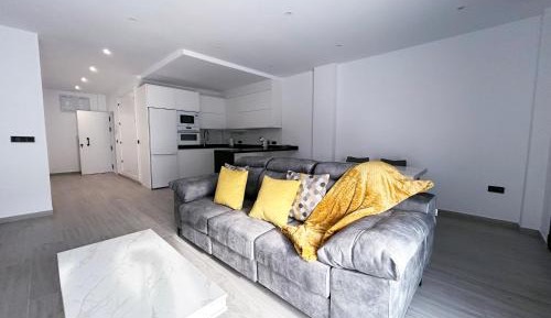 Three-Bedroom Apartment with Balcony