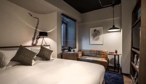 Deluxe Double Room - Non-Smoking with Ramen Breakfast Included