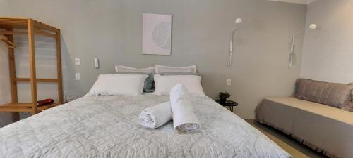 Queen Suite with Pool View