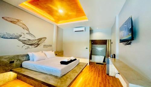 Standard King Room