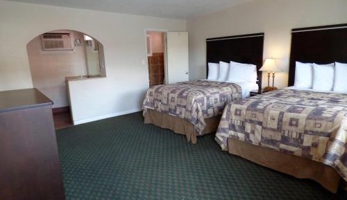 Queen Room with Two Queen Beds - Non-Smoking