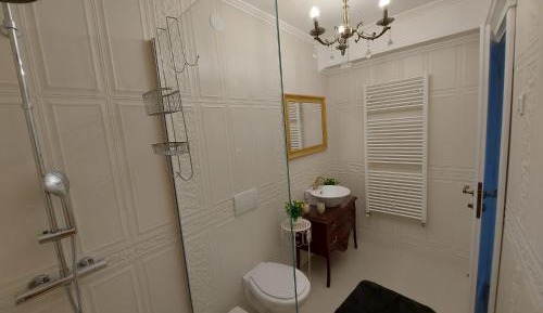 King Room with Mountain View