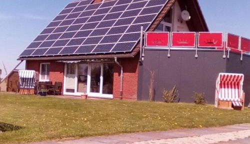 One-Bedroom Holiday Home