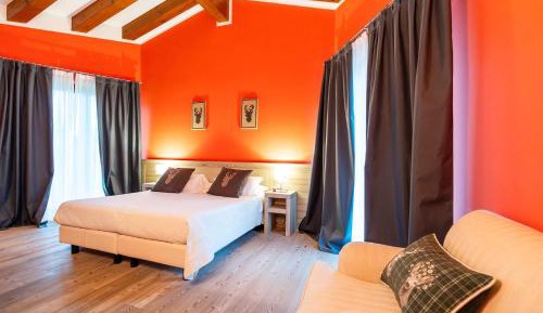 Deluxe Double or Twin Room with Balcony