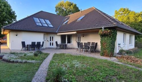 Two-Bedroom Holiday Home