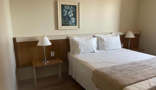 One-Bedroom Deluxe Apartment