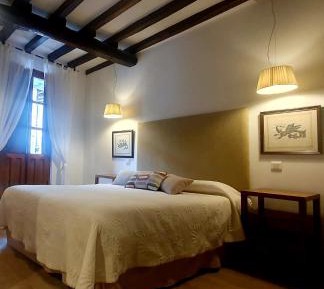 Queen Room with Balcony