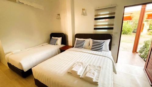 Large Double or Twin Room