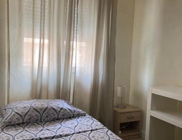 Single Room with Shared Bathroom