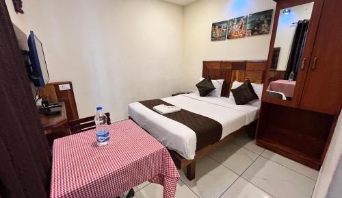 Deluxe Double Room - Non AC
