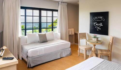 Superior Deluxe Double or Twin Room 