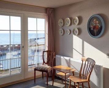 Double or Twin Room with Sea View