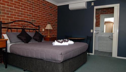 Standard Queen Suite
