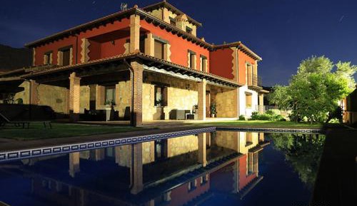 Twin Room with Mountain View