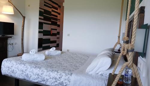 Deluxe Double or Twin Room with Mountain View