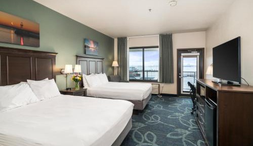 Double Queen Harbor View