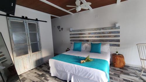 Double Room with Pool View