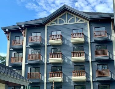 Deluxe Double or Twin Room with Balcony