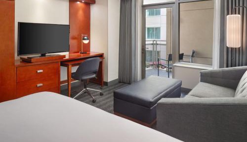 King Room with City View