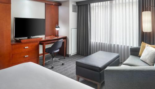 Executive King, Guest room, 1 King, Sofa bed