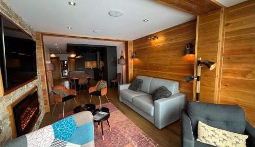 Two-Bedroom Deluxe Apartment