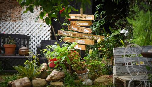 Double or Twin Room with Private Bathroom