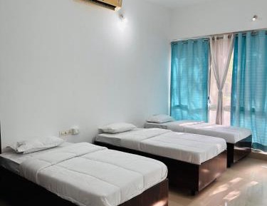 Triple Room with City View