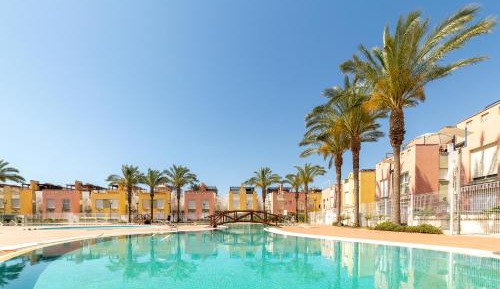 Superior One-Bedroom Apartment