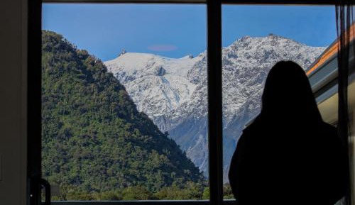 Studio with Mountain View