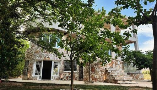 Two-Bedroom Townhouse