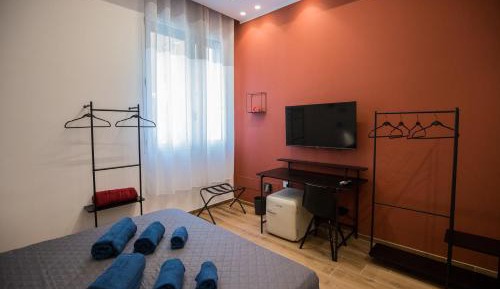 Queen Room