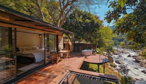 One-Bedroom Bungalow
