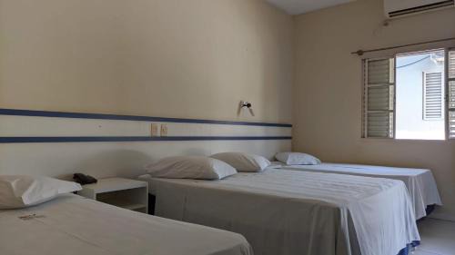 Standard Triple Room ( 3 Single Beds) 