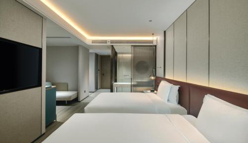 Premium Double Room with Two Double Beds - Lounge Access