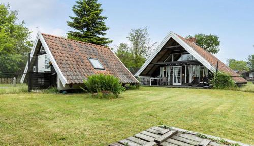 Three-Bedroom Vacation Home 