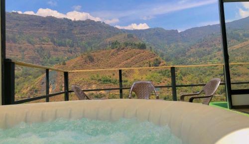 Studio with Spa Bath