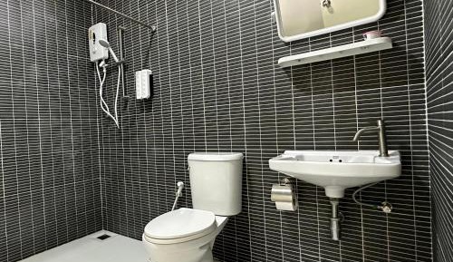 Deluxe Queen Room with Two Queen Beds