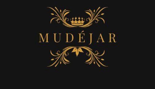 Apartment with Pool View 