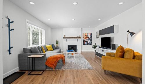 Two-Bedroom Holiday Home