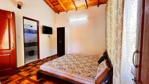 Double Room with Mountain View