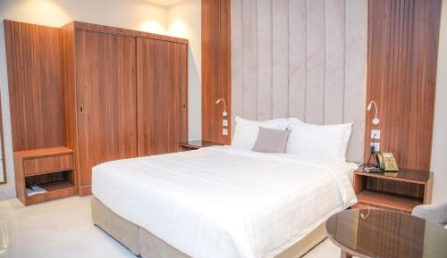 King Room with Garden View