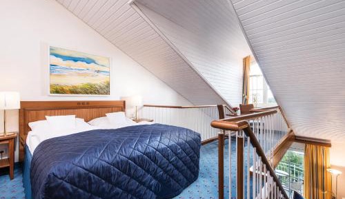 Maisonette with Balcony - South Side