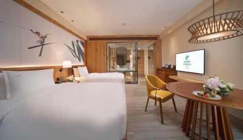 Standard Double Room with Two Double Beds - High Floor