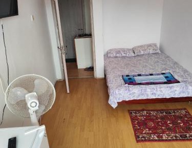 Double Room with Shared Bathroom