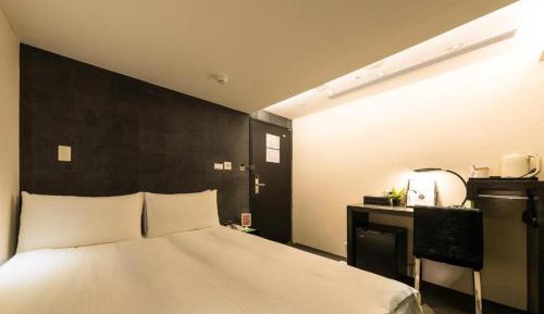 Room run of House (Check-in after 18:00)