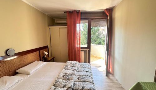 Deluxe Double Room with Balcony