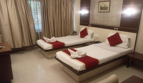 Deluxe Double or Twin Room